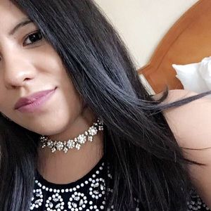 Meet your Posher, Sarahi